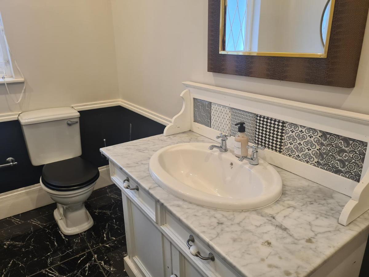 Smithgrove Guesthouse Питермарицбург Экстерьер фото